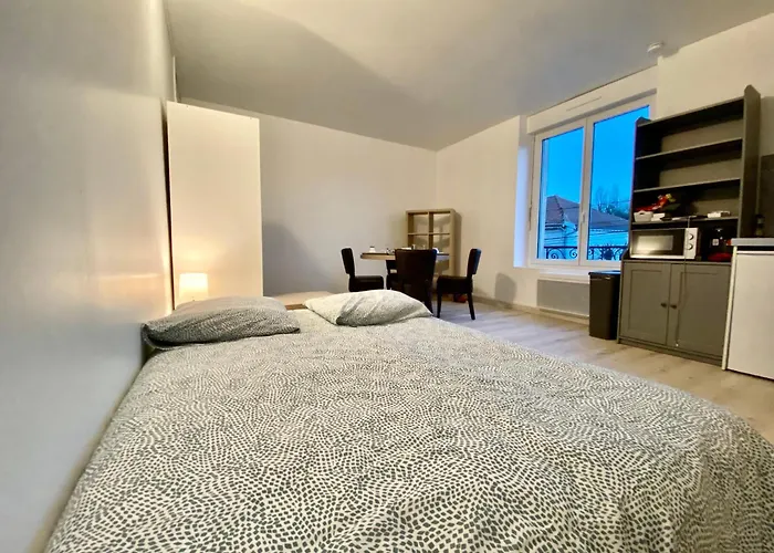 Апартаменты 101 T2 Immeuble Perseverance Conflans-en-Jarnisy